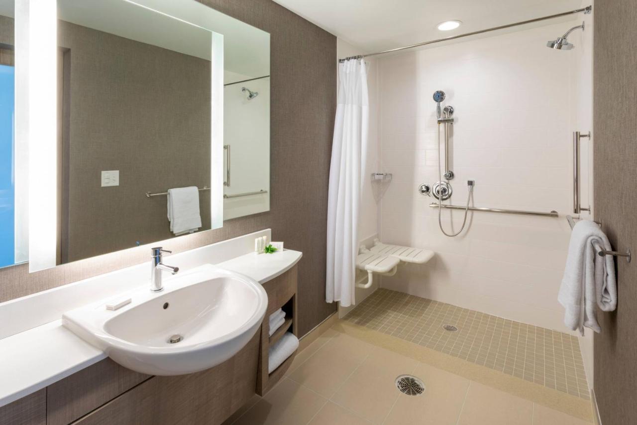 Springhill Suites Minneapolis Maple Grove/Arbor Lakes Экстерьер фото